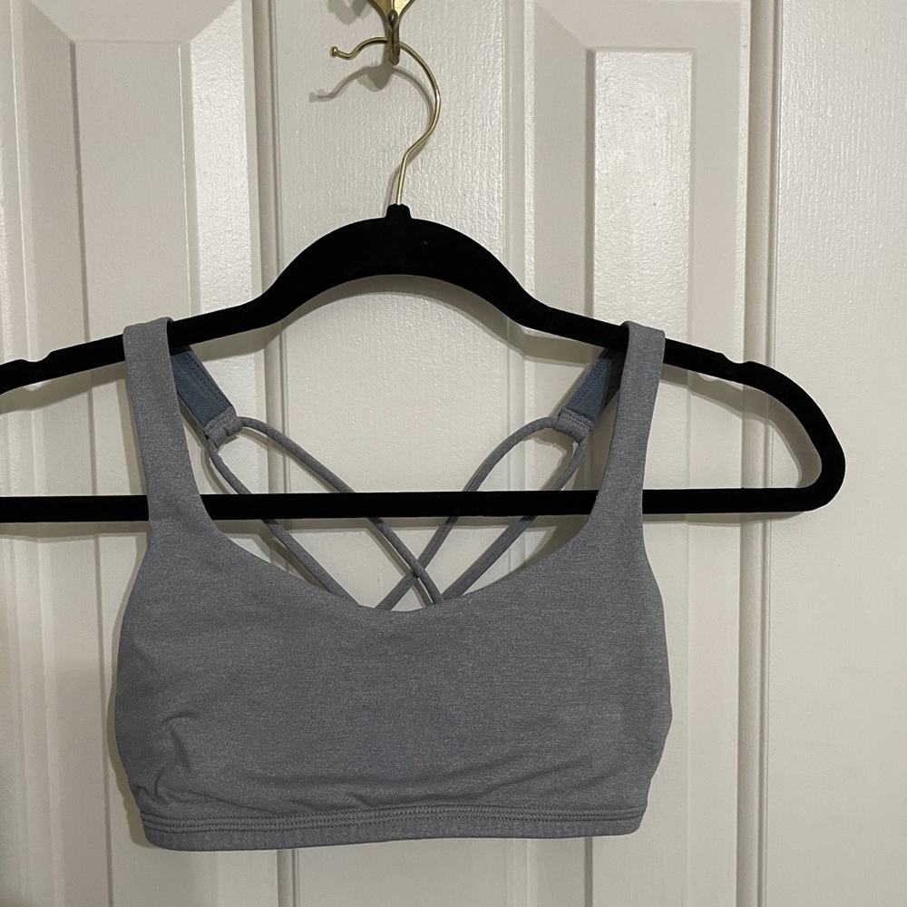 lululemon gray free to be sports bra